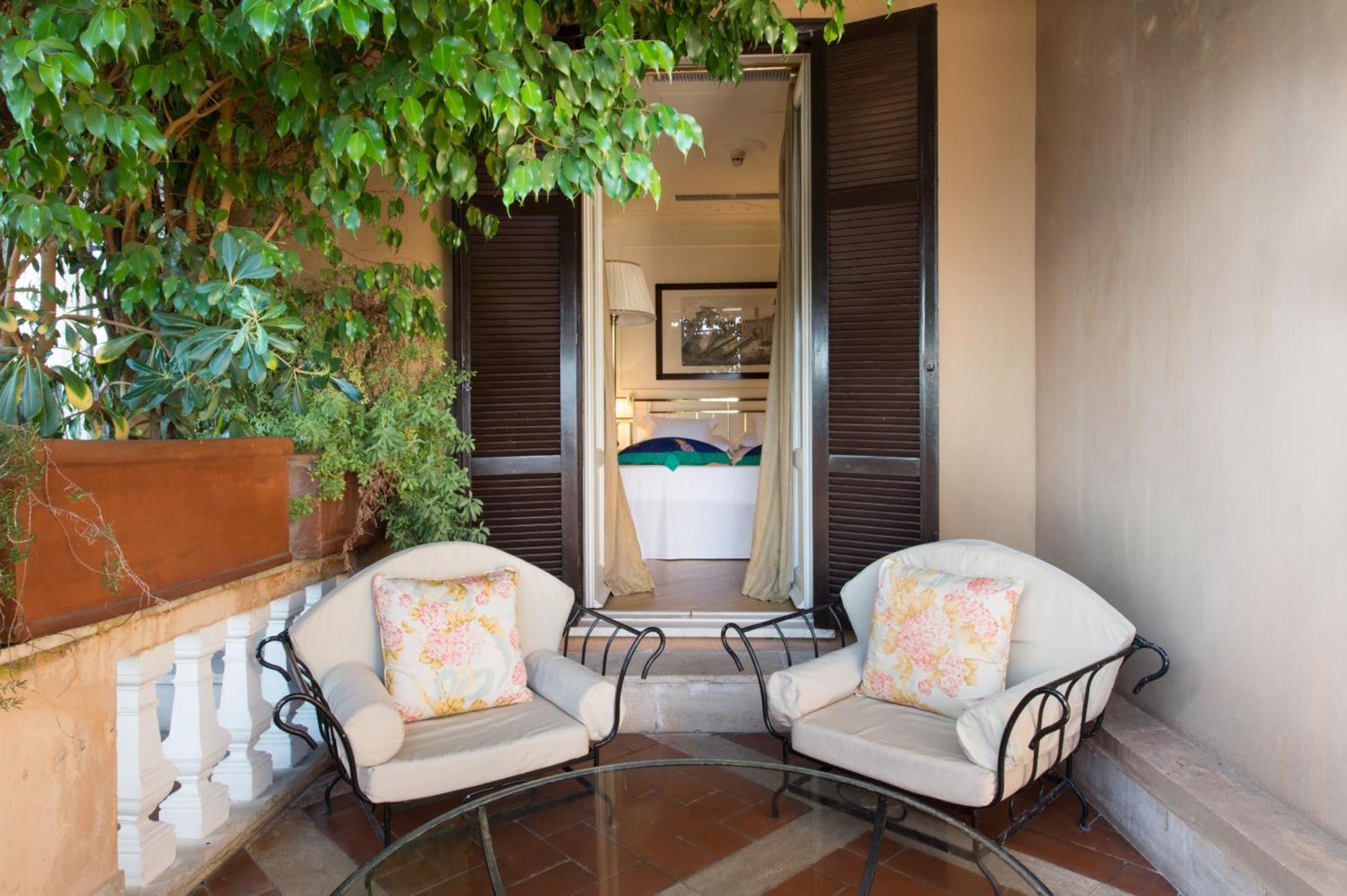 Hotel Grand Plaza Rome