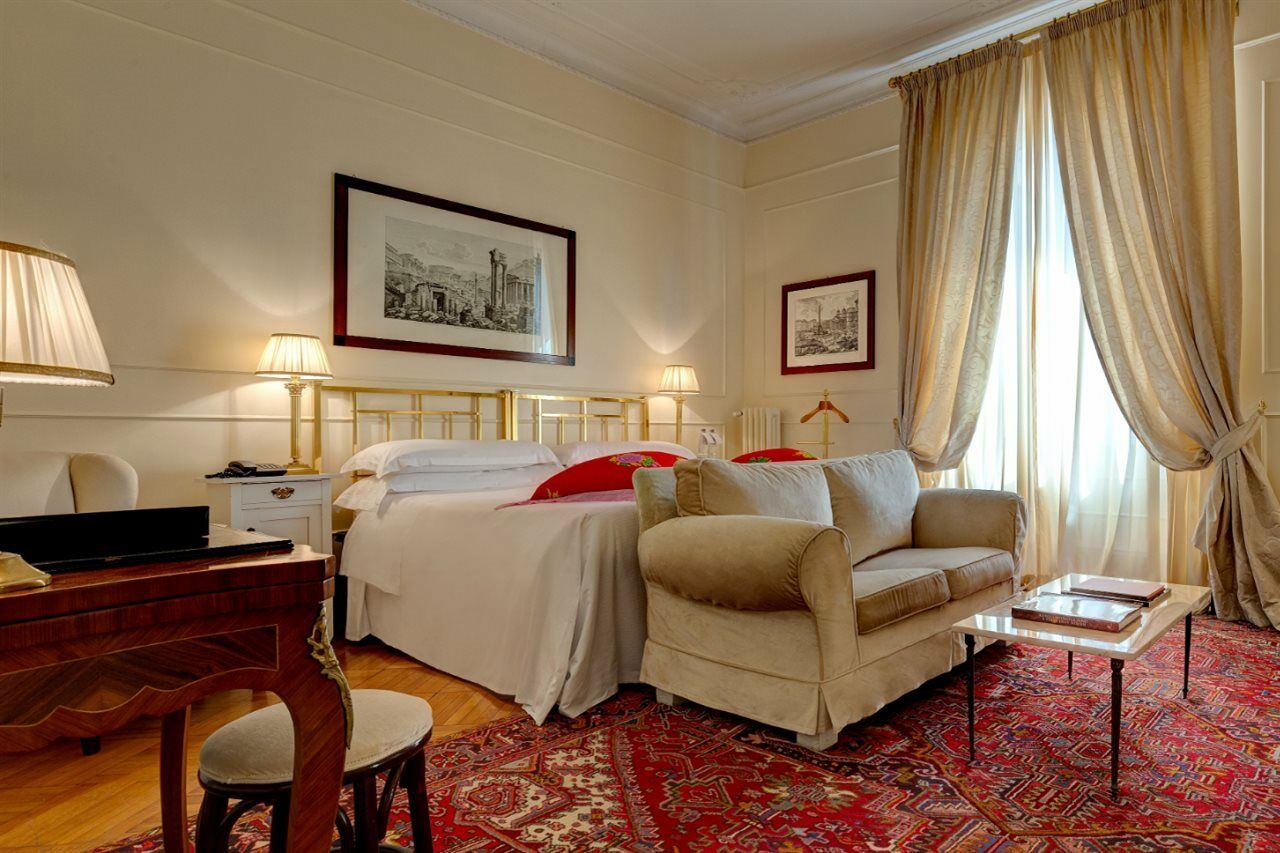 Grand Plaza Hotel 5*